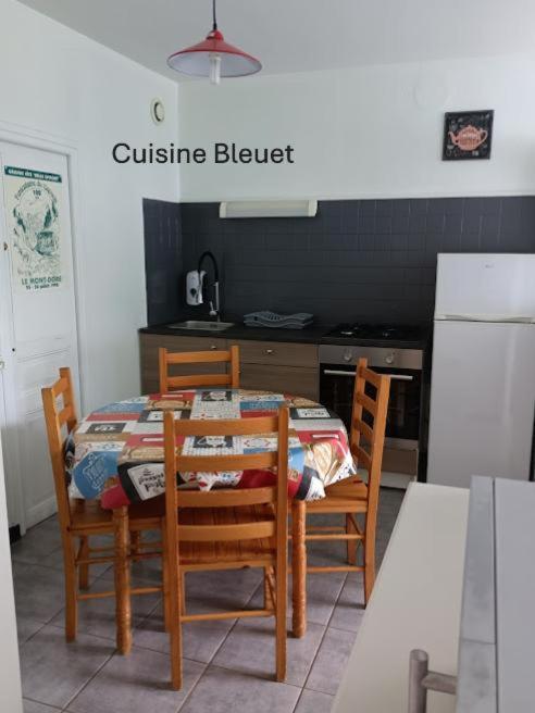 Le Relais Charraud Appartement Le Mont-Dore Buitenkant foto