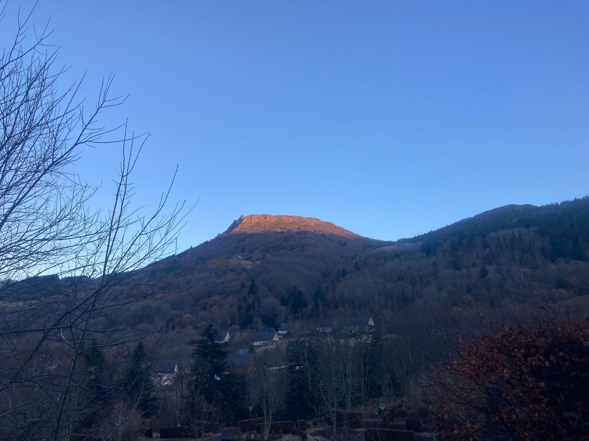 Le Relais Charraud Appartement Le Mont-Dore Buitenkant foto